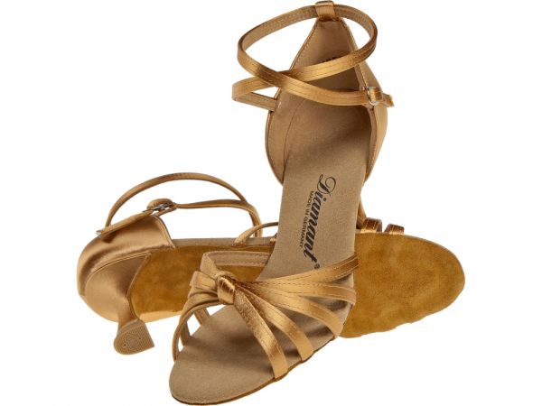 Diese Tanzschuhe sind besonders beliebt für Turniertänzer.